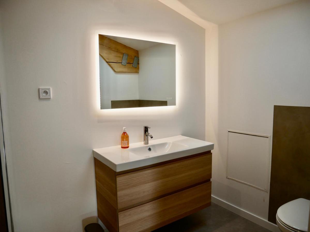 Hotel Port Miou - Coliving - Mas Des Sous Bois Ventabren Esterno foto